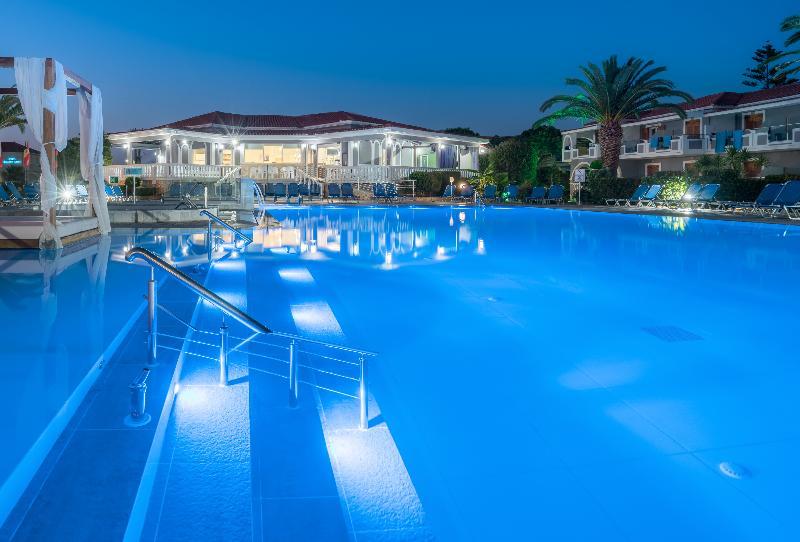 Golden Sun Resort - Adults Only กาลามากี ภายนอก รูปภาพ